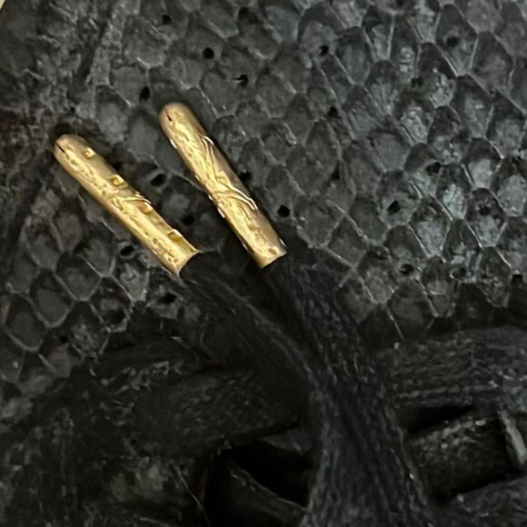 Nike Air Jordan 1 Retro Low Black Python Women size 6.5 Sneaker Shoes - Picture 12 of 13